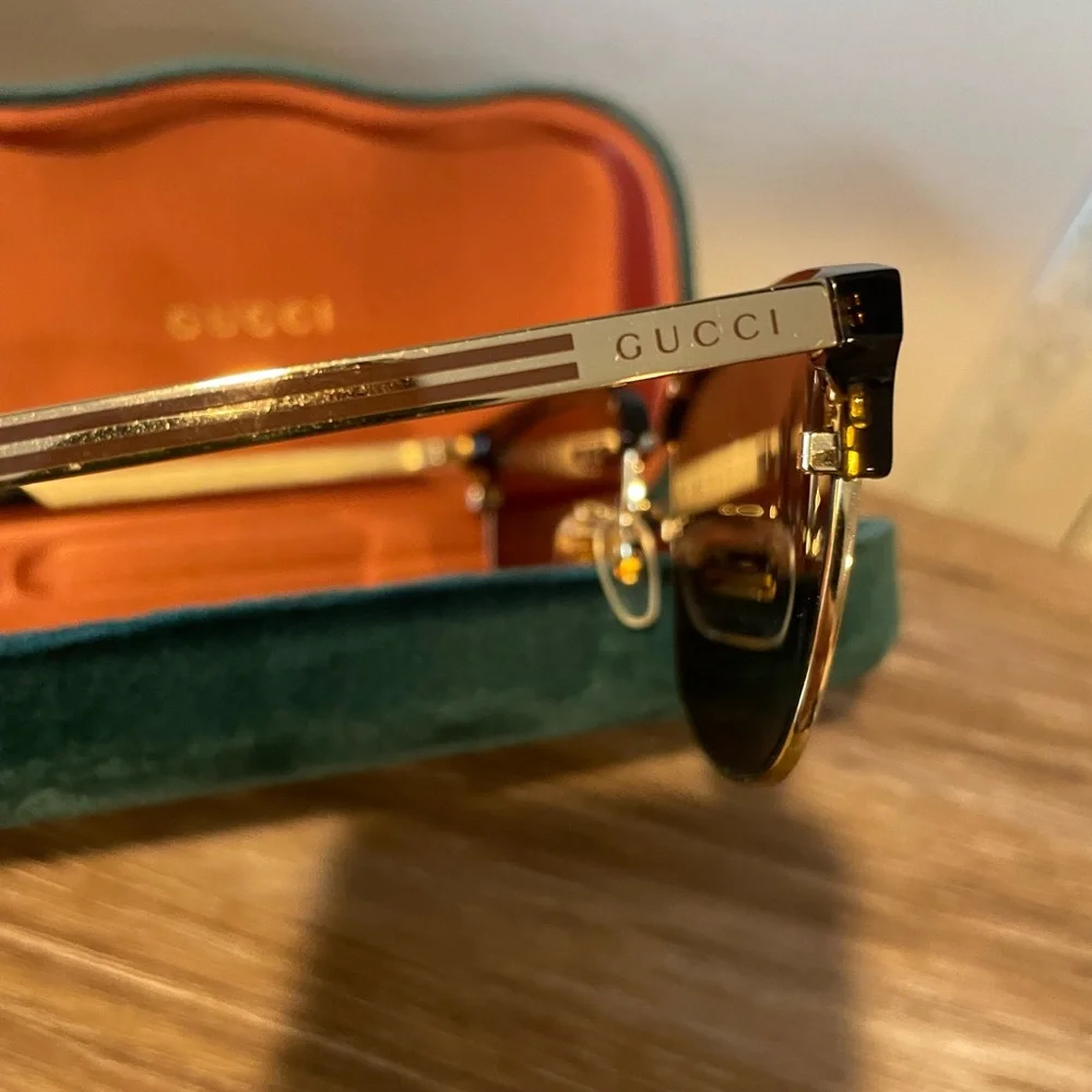Gucci Mens Sunglasses
